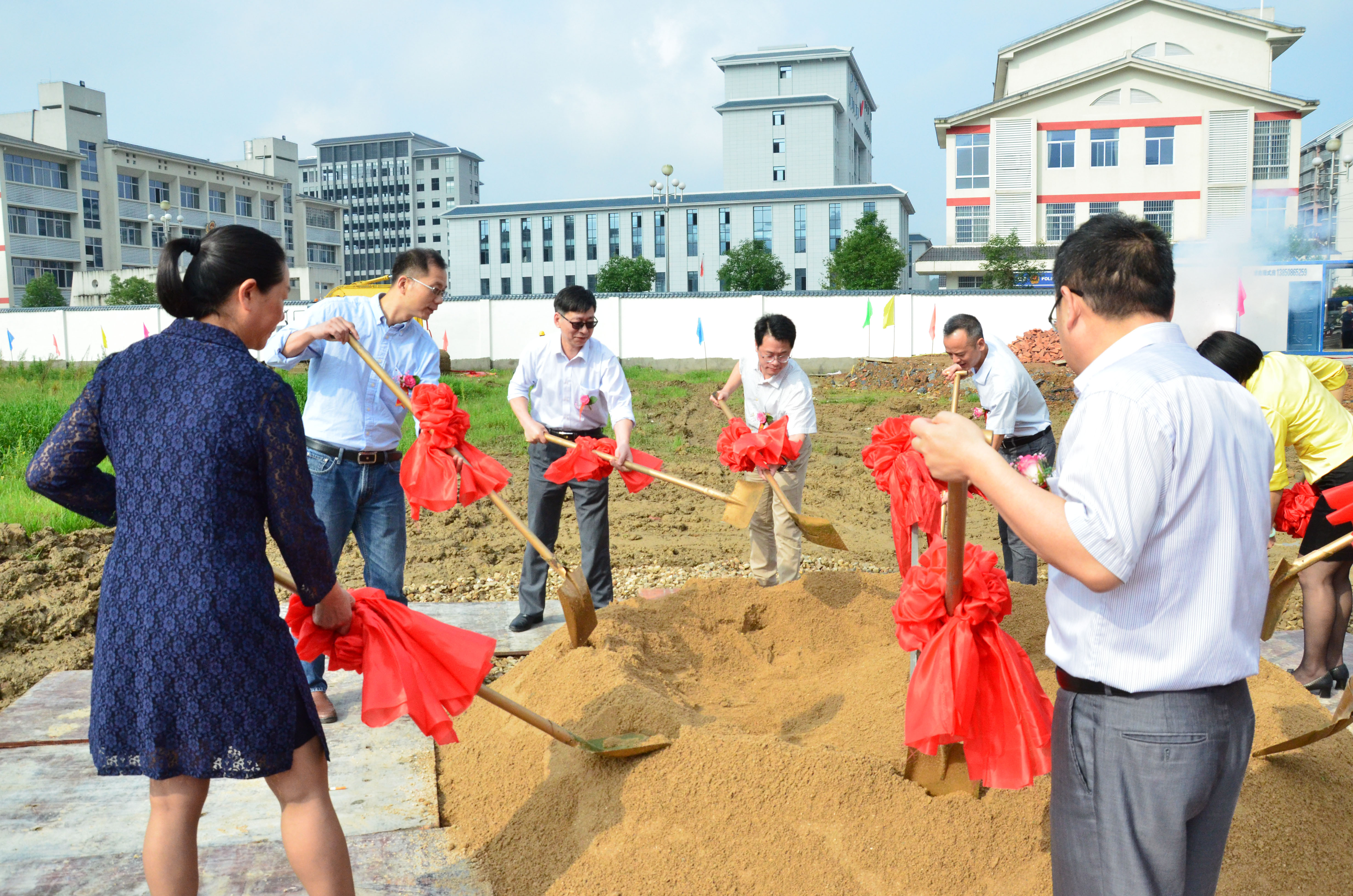 将乐县总医院妇幼儿科大楼3.JPG 将乐县总医院妇幼儿科大楼3.JPG
