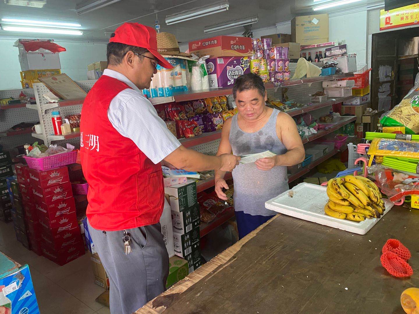 志愿服务3.jpg 志愿服务3.jpg