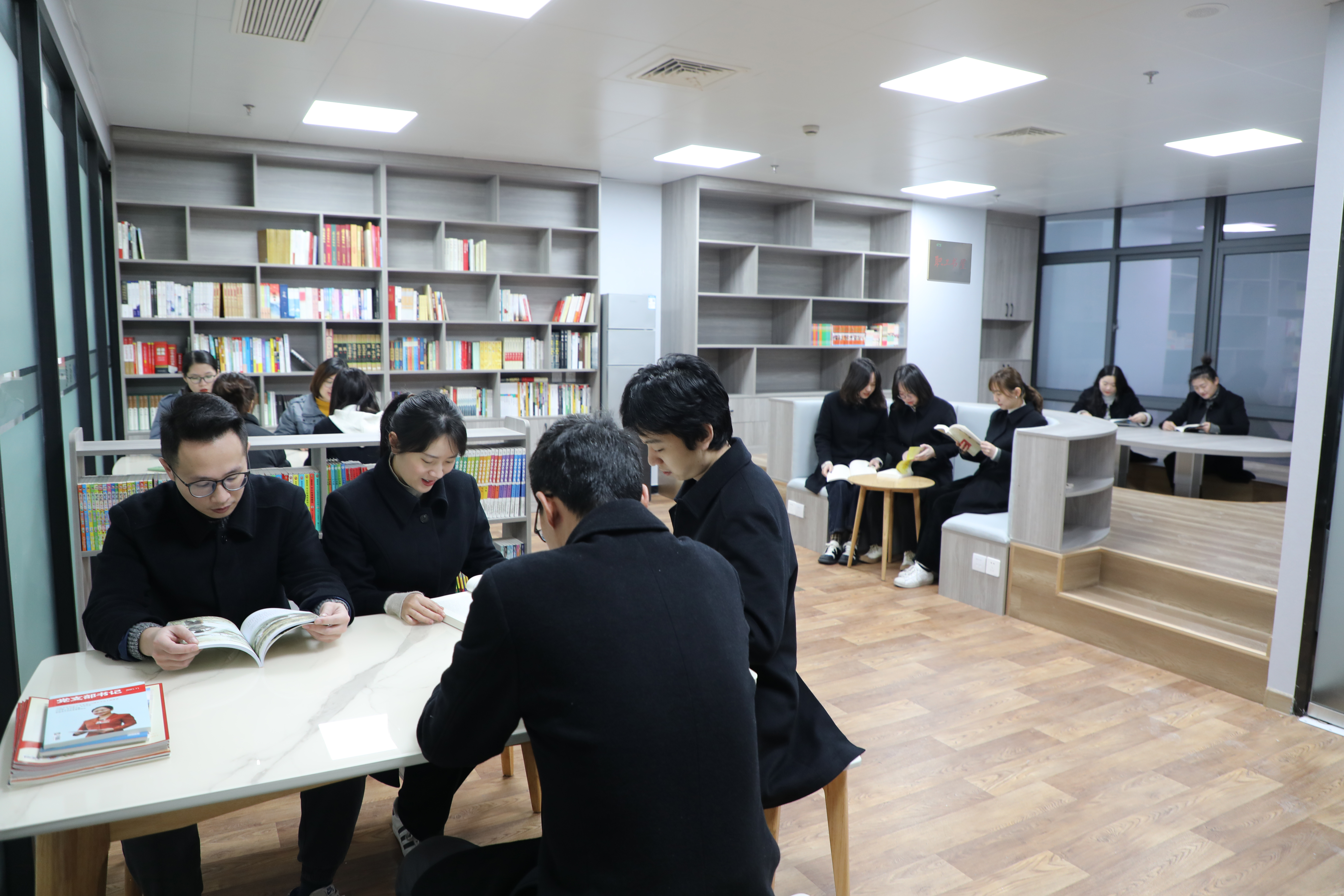 f6ddbcad0a4a36af7c388c3946bb646.jpg f6ddbcad0a4a36af7c388c3946bb646.jpg