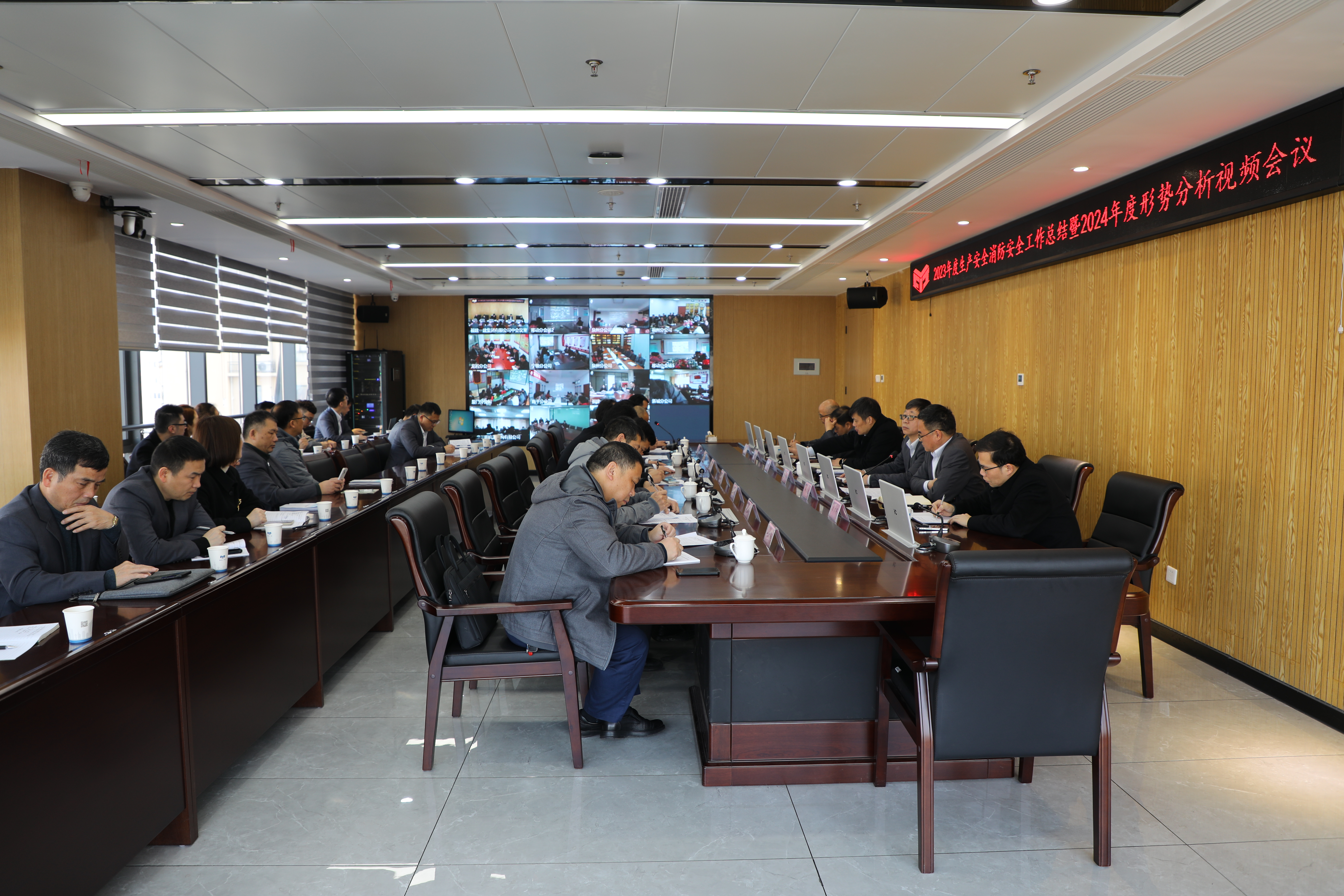 AM8A3930.JPG AM8A3930.JPG