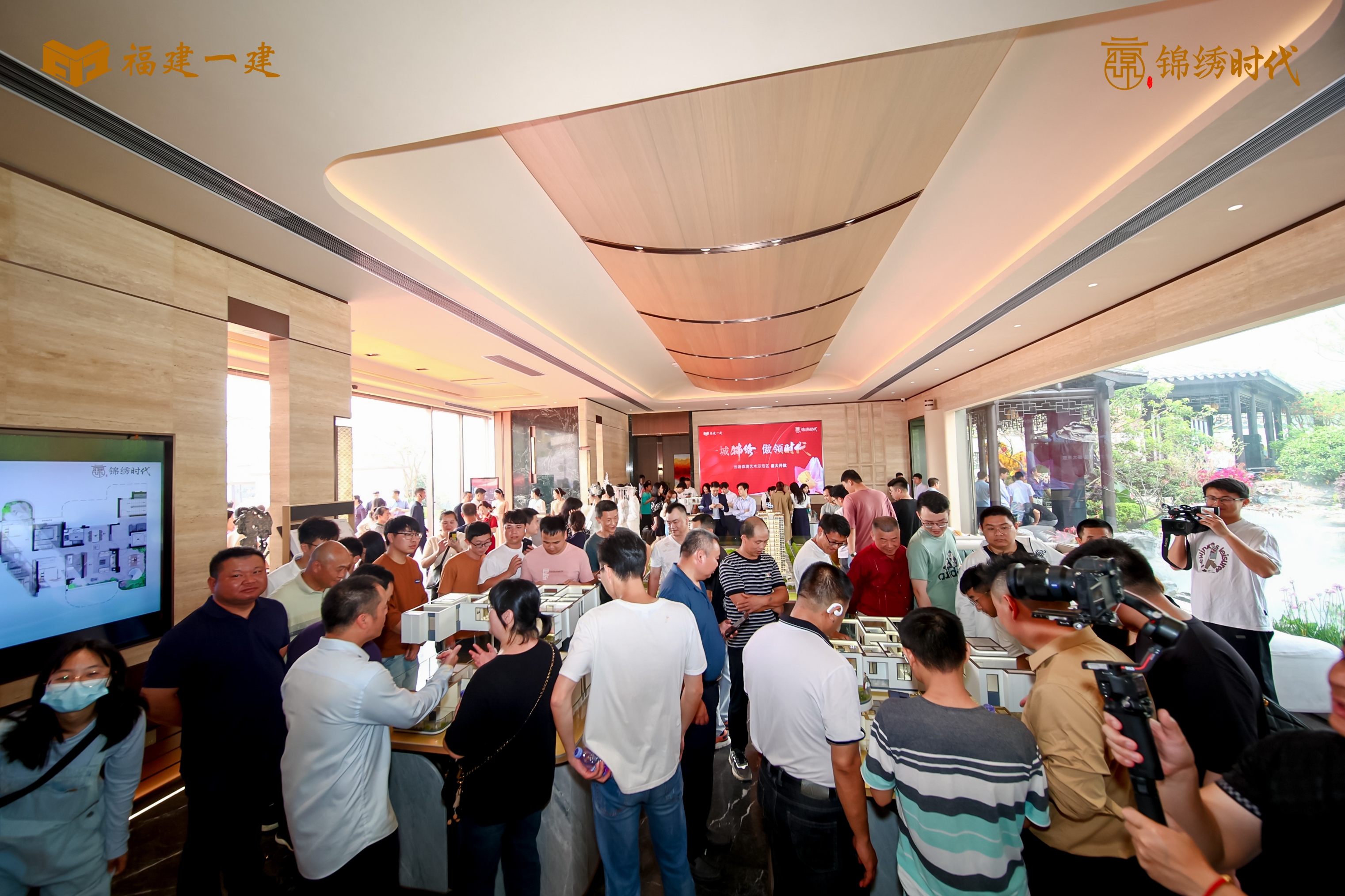 MAY0563.JPG MAY0563.JPG