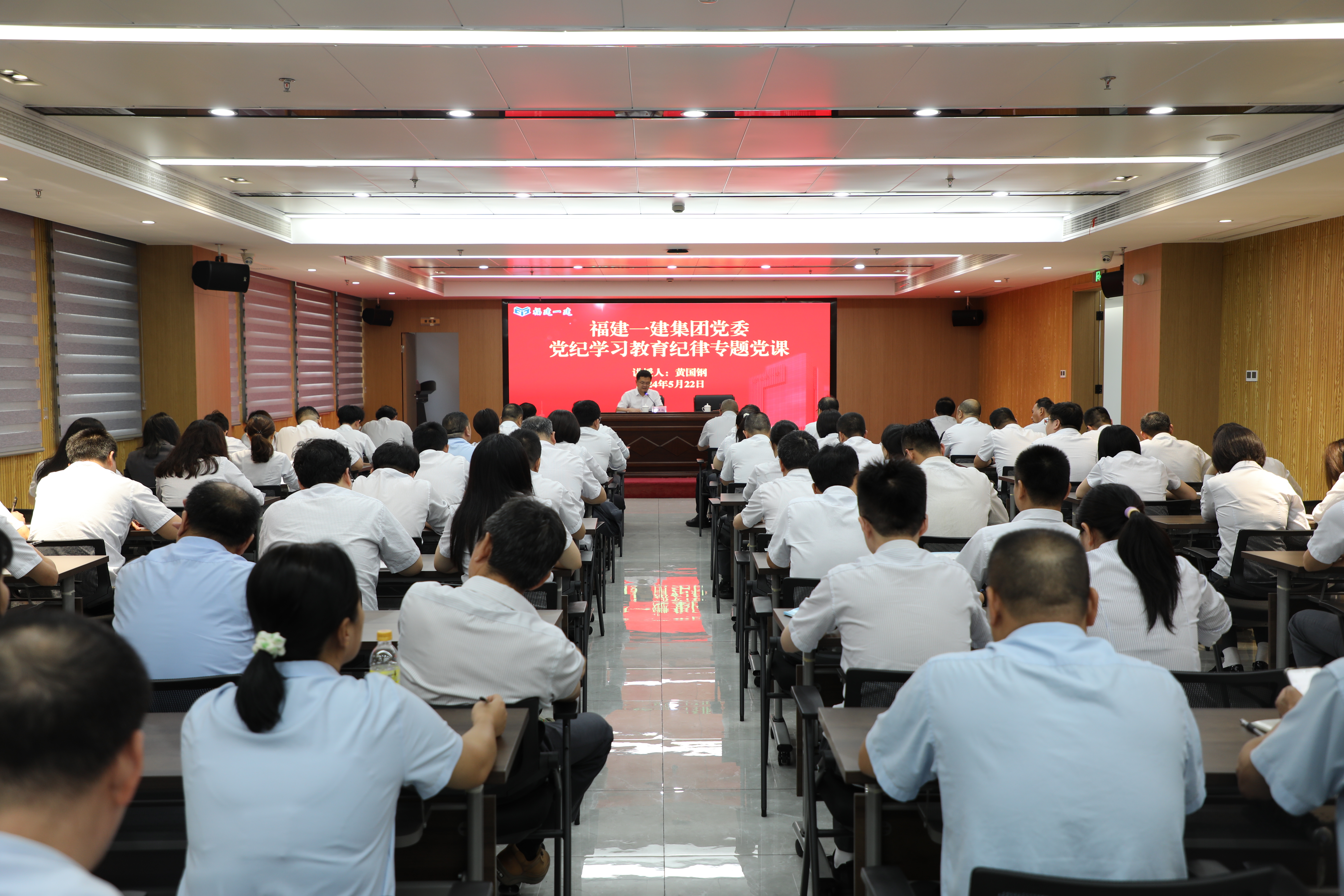 AM8A5542.JPG AM8A5542.JPG