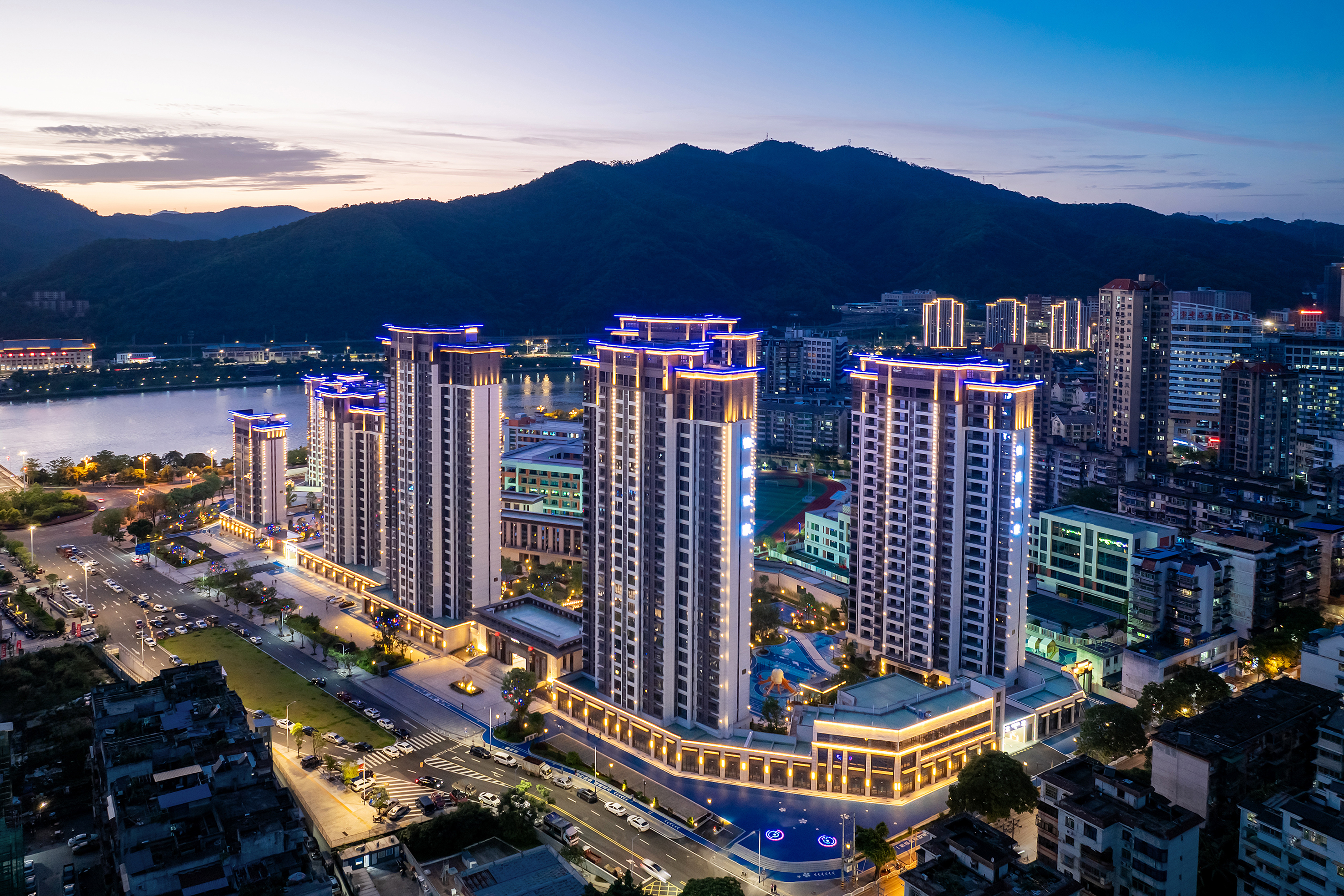 8f59eff242754013e3d6594dfc87a93.jpg 8f59eff242754013e3d6594dfc87a93.jpg