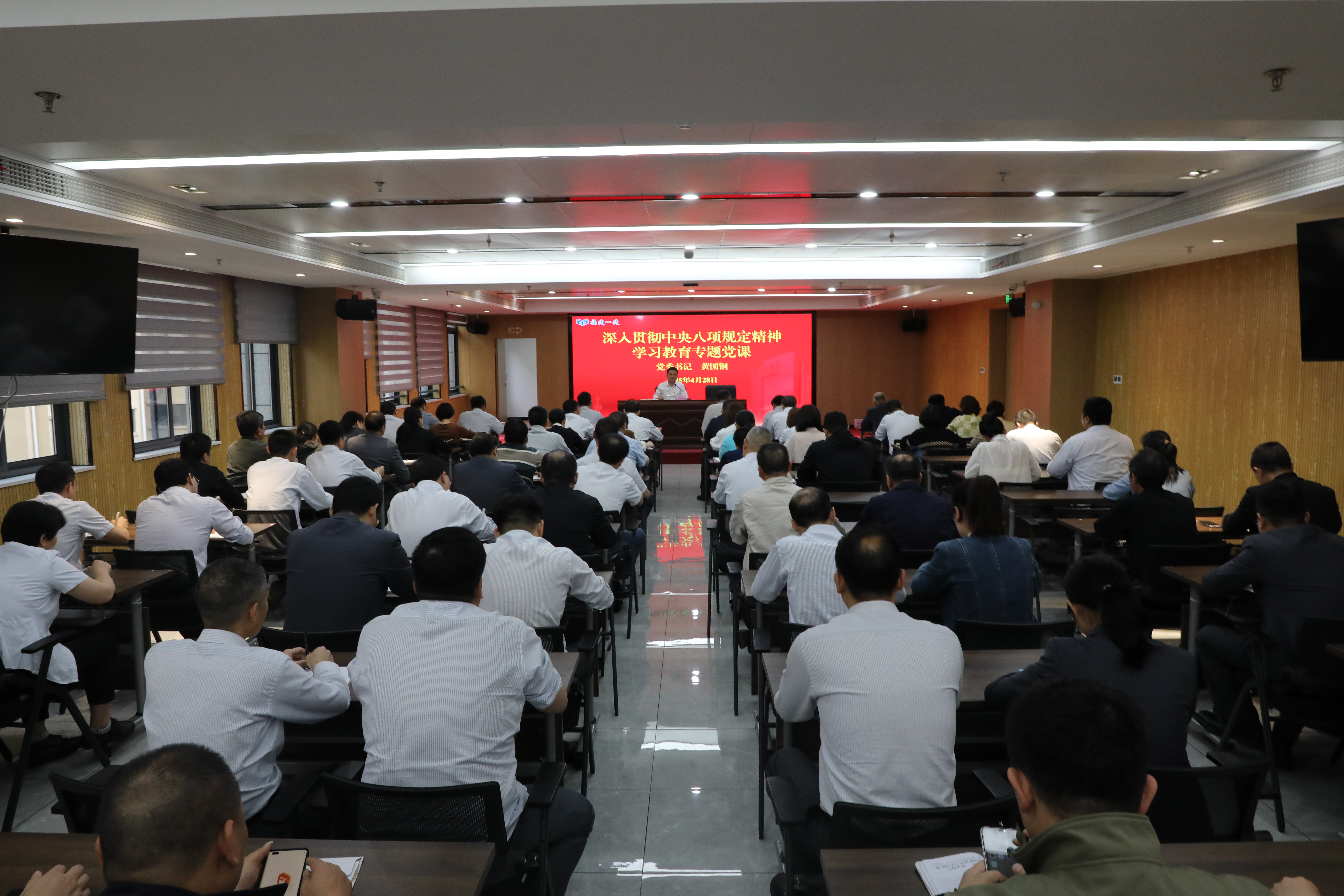 AM8A9157.JPG AM8A9157.JPG